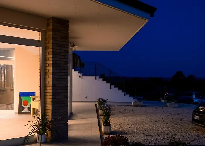 Vigne Marrone 3* פוסאצ'סיה