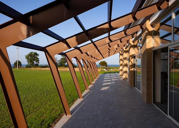 לינה וארוחת בוקר Vigne Marrone 3*